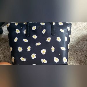 Kate Spade tote new with tags Kitt the little better with daisy and bees